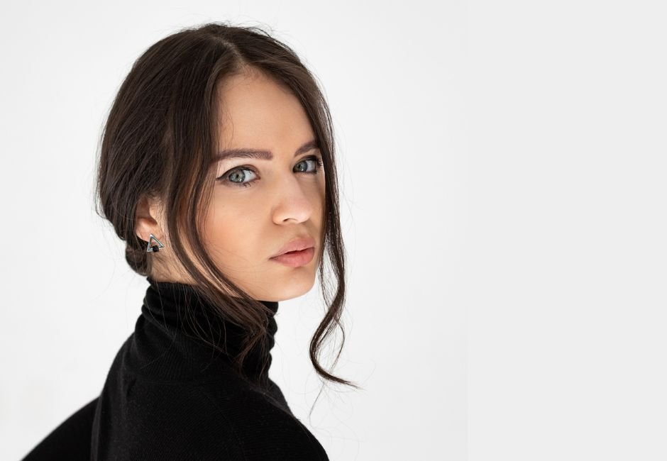 Náušnice z oceli: Nejnovější trendy a designy - Zovero