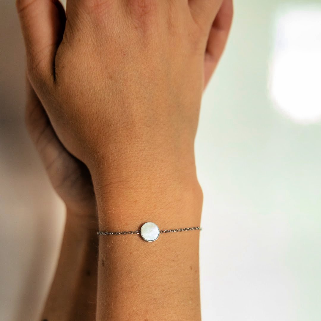 Kruhový náramek s perletí - ZOVERO